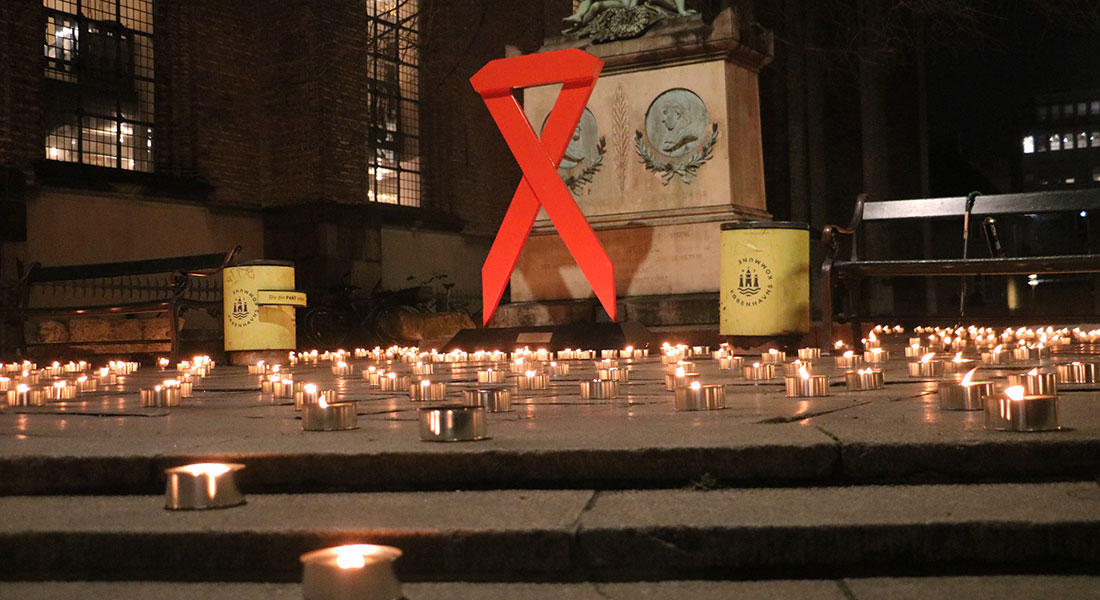 Den 1. december markeres World AIDS Day over hele verden. Her på Gammeltorv i København. Foto: AIDS-fondet