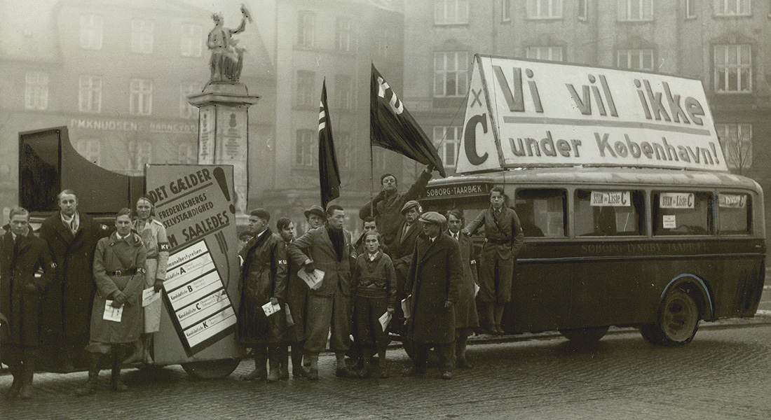 Under kommunalvalget i marts 1933 rykkede de unge konservative endnu en gang ud på gaderne med højtalervogne og lejede turistbusser.